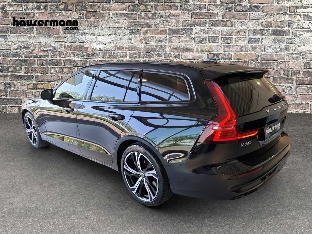 Volvo  2.0 T8 TE Ultimate Dark eAWD