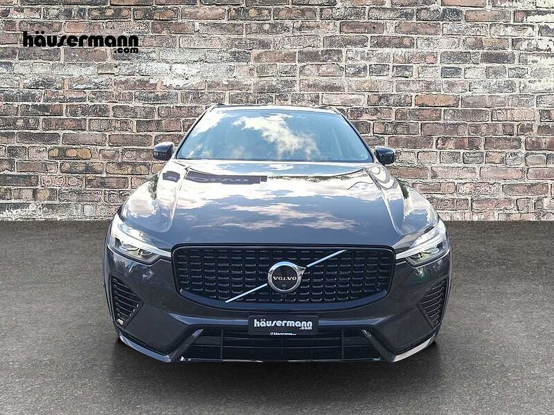 Volvo  2.0 T8 TE Ultra Dark eAWD