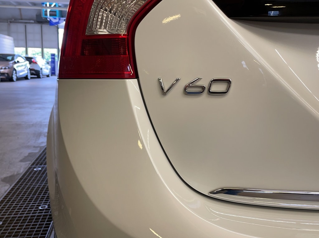 Volvo  2.4 D6 Plug-In Hybrid Summum